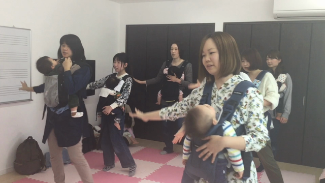 ベビーダンスとコラボレッスン(*^^*)♪の記事動画