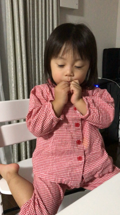 娘2歳5ヶ月☆(にとっくになってる日記)の記事動画