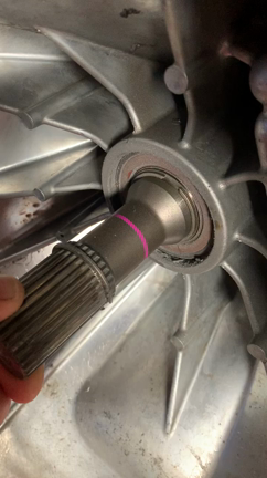 35GTR ハウジング交換　タイヤ交換の記事動画