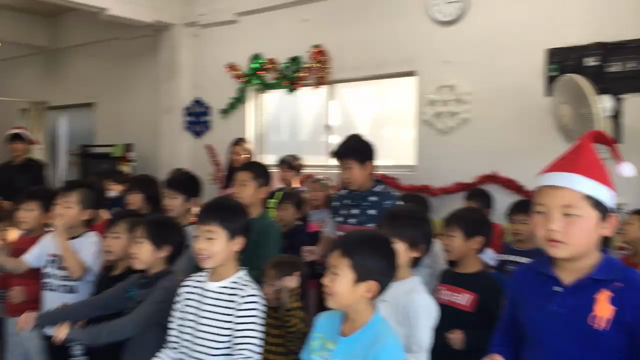 クリスマス会 正拳突きの記事動画