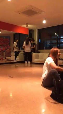 名演技。。。の記事動画