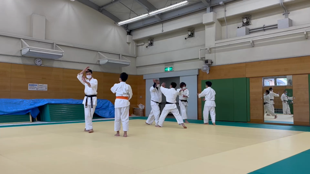 大東同好会の稽古　〜　大東市立市民体育館小体育室　〜の記事動画