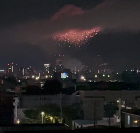 検査結果と打ち上げ花火の記事動画