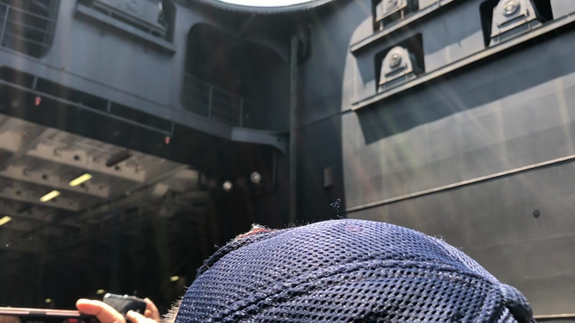 護衛艦 いずもを訪ねての記事動画