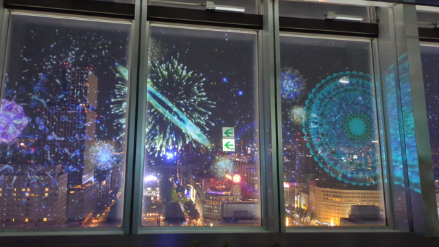 夜景と花火「NAKED夏まつり」の記事動画