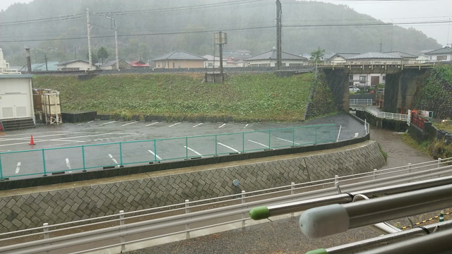 10/12(土)小薮川12:00頃の記事動画