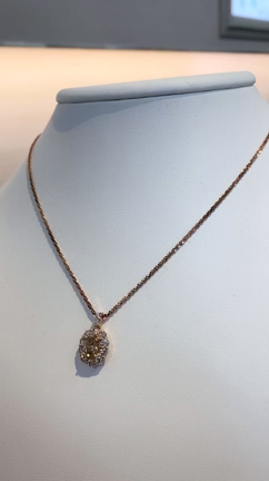 大人な雰囲気漂う上品なネックレスのご紹介♪の記事動画