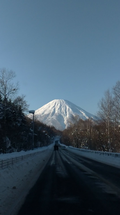【冬の北海道2日め】ドライブ日和！千歳からニセコへの記事動画