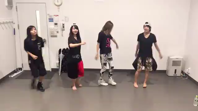 明日は2マンlive！の記事動画