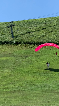 パラグライダーの記事動画