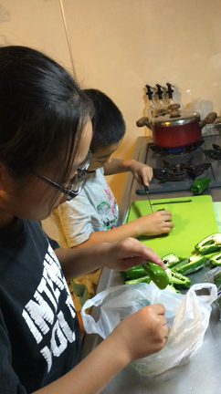 ピーマン3袋…の記事動画