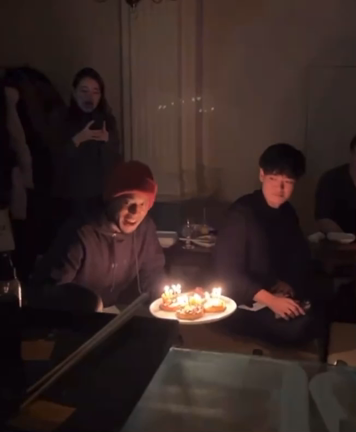 ほんまにローソン誕生日会の記事動画