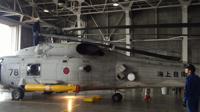 大湊一日司令かかれっ(前編)の記事動画