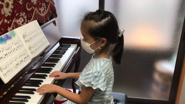 ６月１３日・小学１年生りりかちゃんのレッスンです♪（動画ありです☆）の記事動画