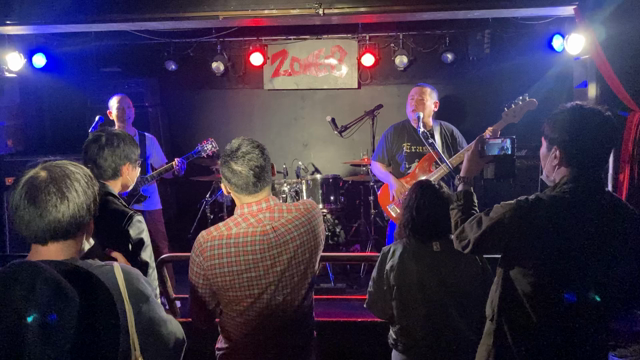 【マニアック注意!?】イレイサーズの足元機材変えてみた！(後編)の記事動画