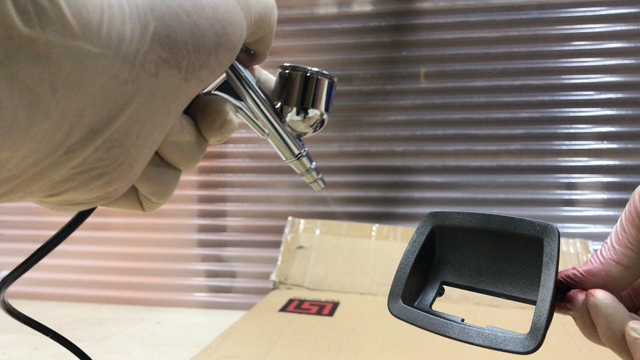 BMW 6シリーズ パーツペイントの記事動画