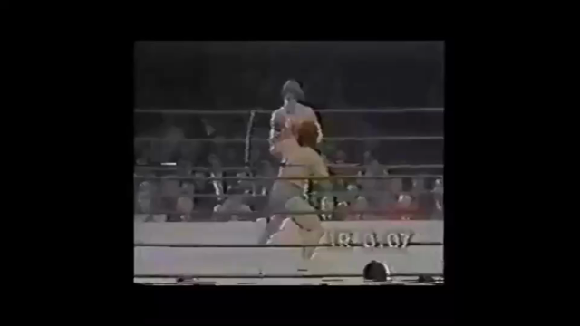 打撃素人の総合テストとタックルの記事動画