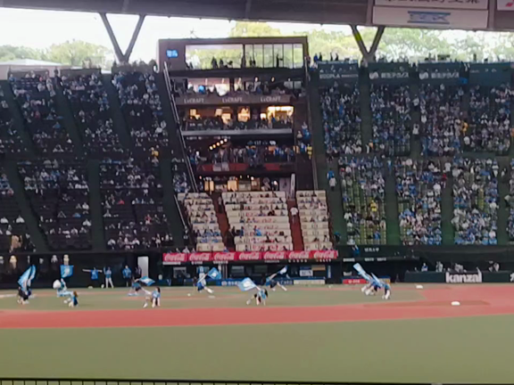 西武ドームへの記事動画
