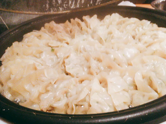 英会話クッキングで国際交流!! イベントの様子レポート 【餃子作り編】(東京・原宿)の記事動画