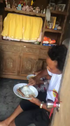 なにしに行く！？の記事動画