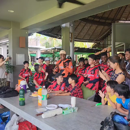 息子のバースデーパーティーの記事動画