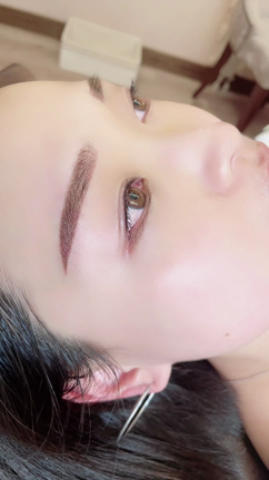 台湾来てついでに、アートメイクの記事動画