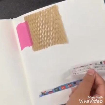 ちいさなアトリエ〜オリジナル絵本づくり〜の記事動画