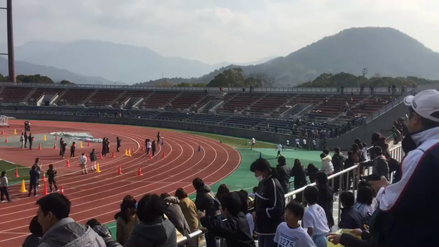 ちびっ子健康マラソン大会の記事動画