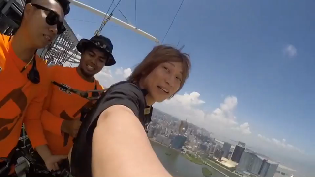 海外旅行の記事動画