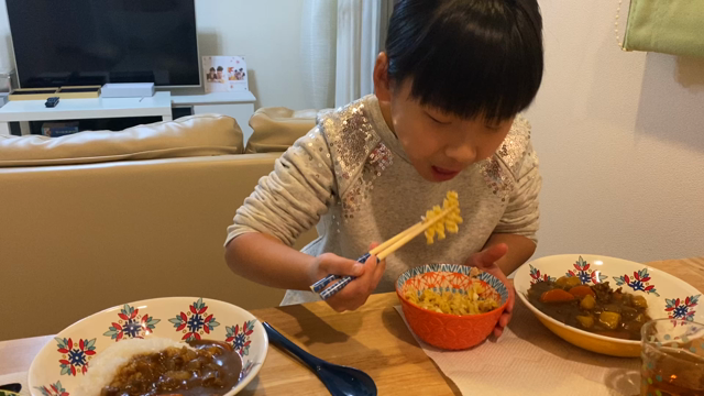 改めてわが子の食事の仕方・お箸の持ち方をみてみると・・・の記事動画
