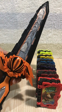 仮面ライダーセイバー Dx無銘剣虚無 覇剣ブレードライバー 連動補足レビュー フェニックスのレビュー日記