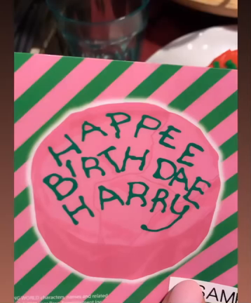 【GARNIER】ガルニエ大丸東京店　ハリーポッターカフェ♡の記事動画