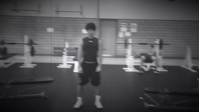 NO MORE ダンベル投げの記事動画