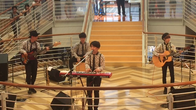 official髭男dismフリーライブの記事動画