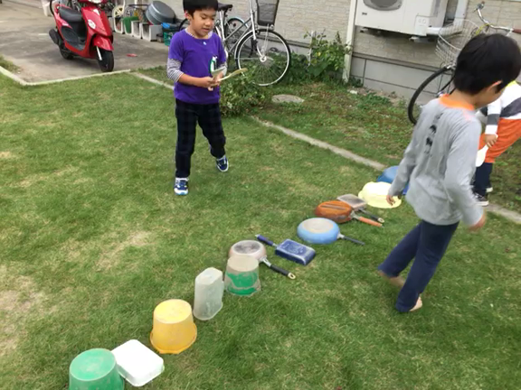 どんちゃん騒ぎの記事動画