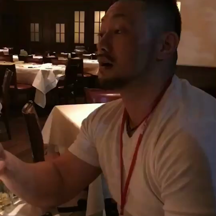 初ウルフギャングの記事動画