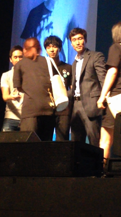 アイレンファンミ 握手動画②の記事動画