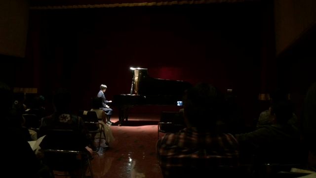 習い始めて半年でブルグミュラー「アラベスク」を弾いた高3生！の記事動画