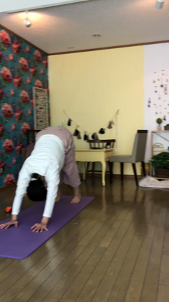 子連れokヨガ　和泉教室の記事動画