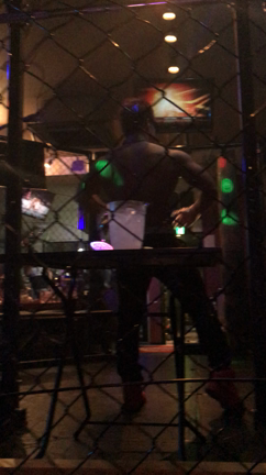 ソフトバンク日本一優勝記念サービス@マッスルバー福岡の記事動画