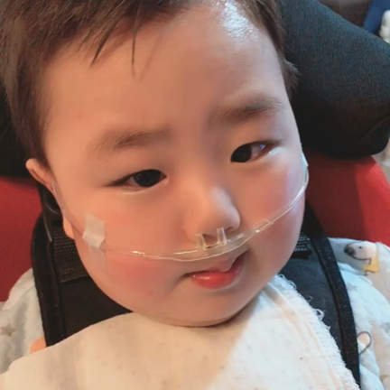 ☆意地でも離さないよ〜顔のお肉が〜☆の記事動画