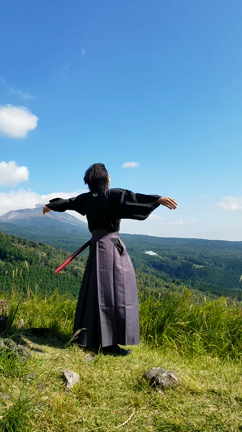 霧島の平成坂本龍馬。神話の里への記事動画