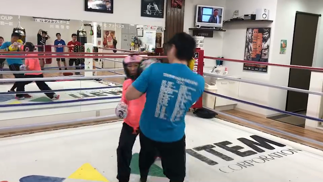 女性フィットネスもスパーリング❗️の記事動画