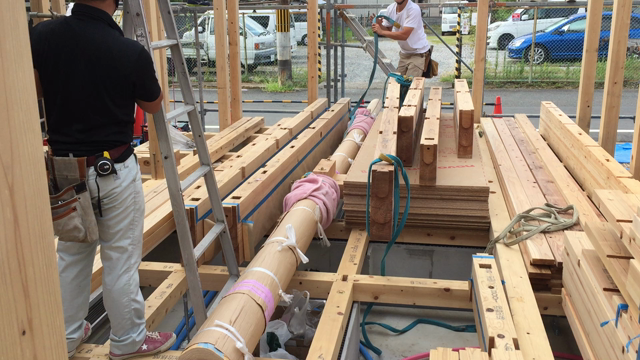 北山丸太大黒柱！の記事動画