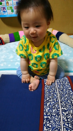 【7m23d】うつ伏せからお座りの記事動画