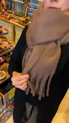 太フリンジマフラーの記事動画