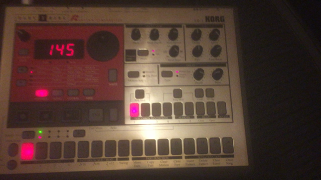 私立恵比寿中学3rd Album「穴空」収録「参枚目のタフガキ」の記事動画