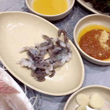 ノリャンジン水産市場の記事動画