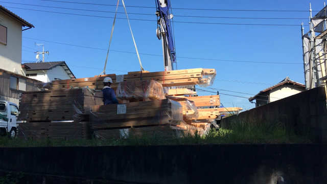 N様邸 上棟からの餅投げ《後編》の記事動画
