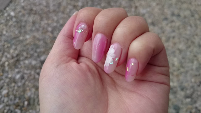 春色ネイルの記事動画